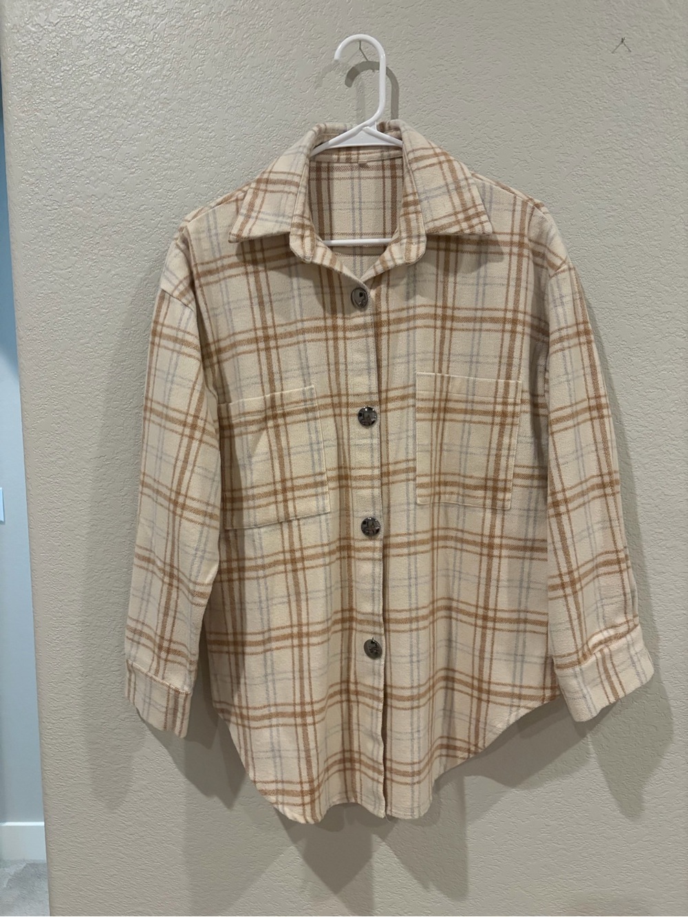 Cream Tan Plaid Button Front Shacket Small